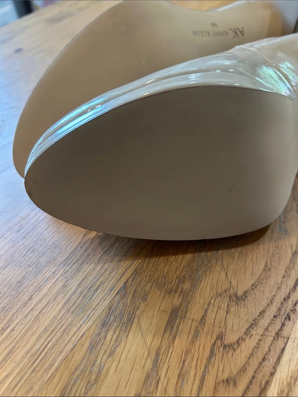Anne Klein Beige Patent Leather Round-Toe Pumps